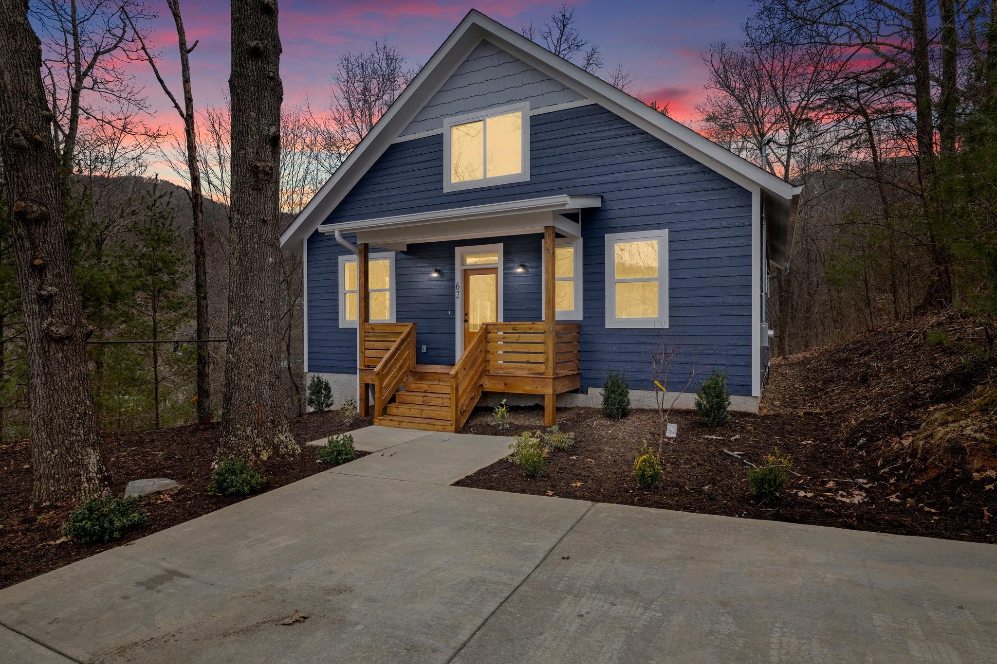 62 Three Oaks Drive Asheville NC 28804