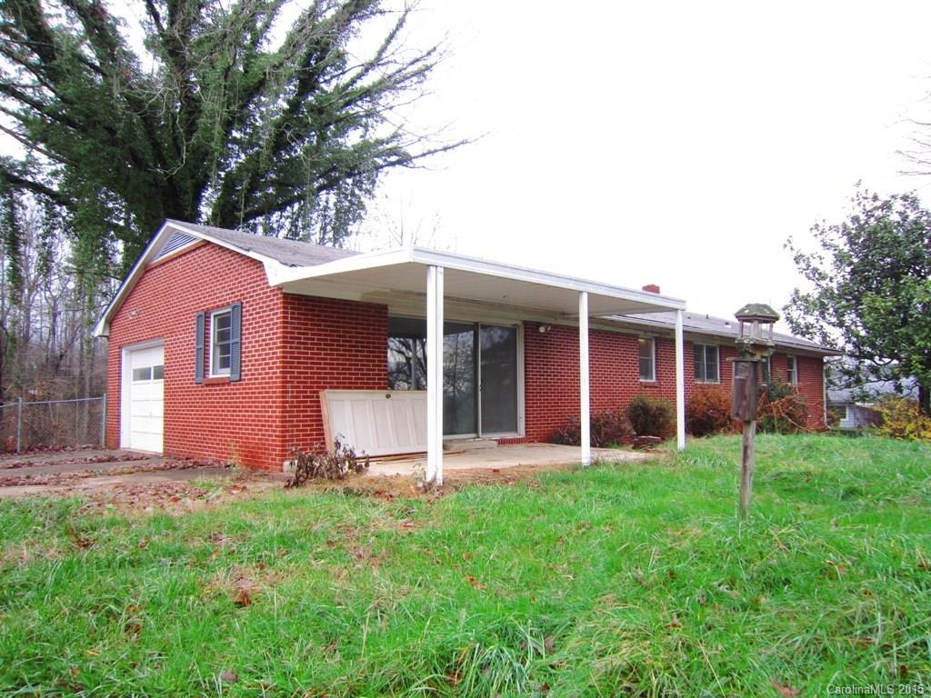 12 Water Oak Lane Candler NC 28715
