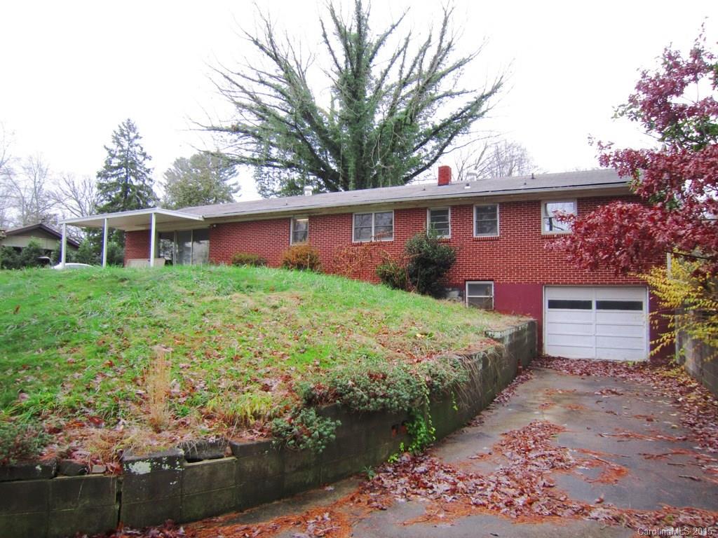 12 Water Oak Lane Candler NC 28715