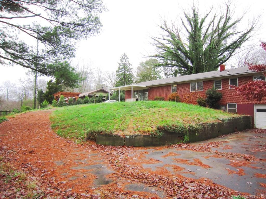 12 Water Oak Lane Candler NC 28715