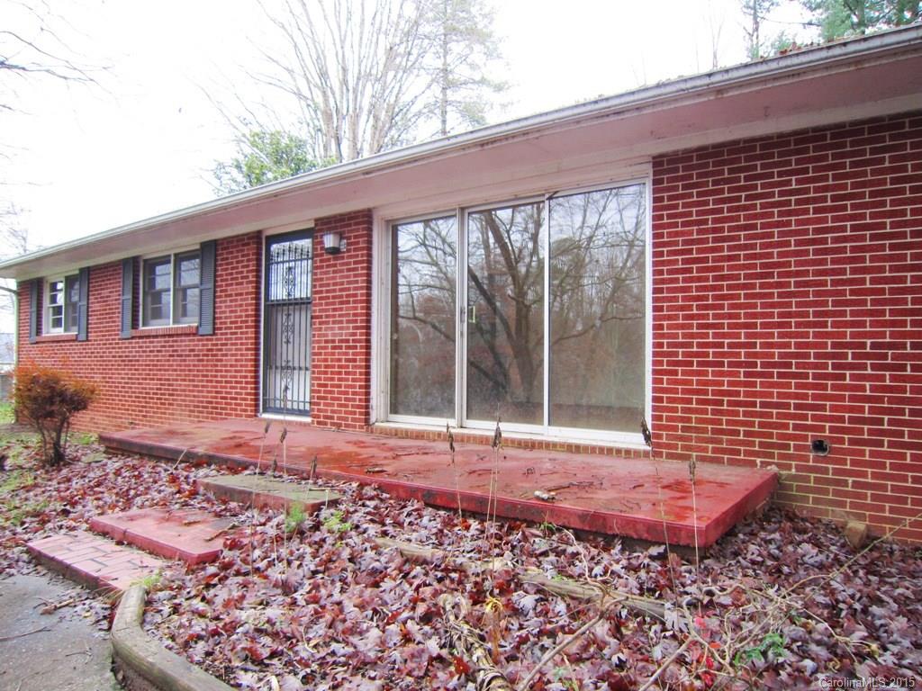 12 Water Oak Lane Candler NC 28715