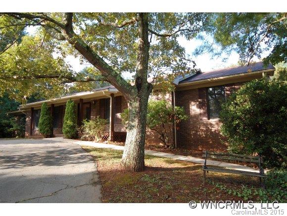 1 Claircastle Drive Weaverville NC 28787
