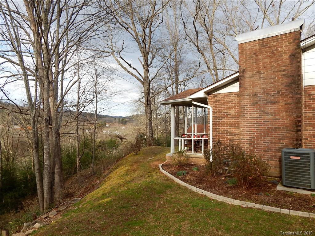 155 Dillow Lane Brevard NC 28712