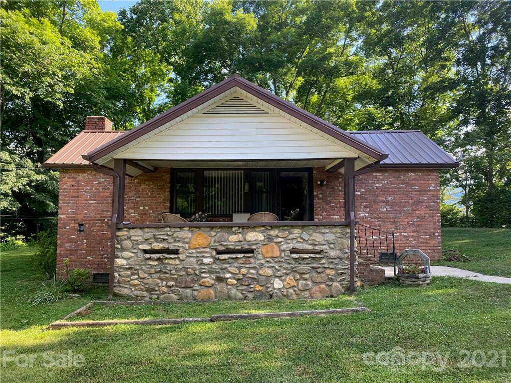 1332 Sonoma Road Canton NC 28716