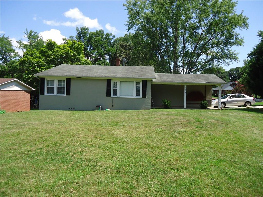 1304 9th Avenue Se Hickory NC 28602