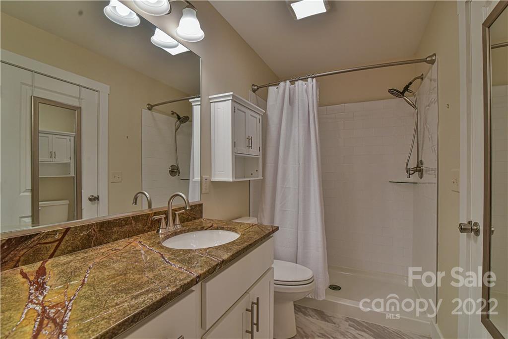 70 Wheeler Road Weaverville NC 28787