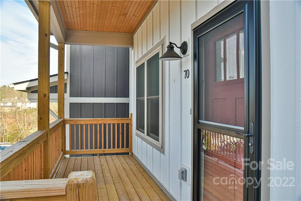 70 Wheeler Road Weaverville NC 28787