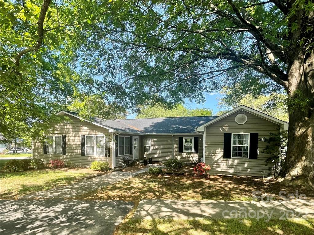 679 Sunderland Road Concord NC 28027