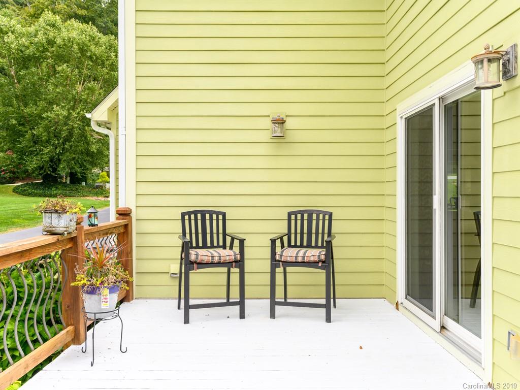 104 Twin Courts Drive Weaverville NC 28787