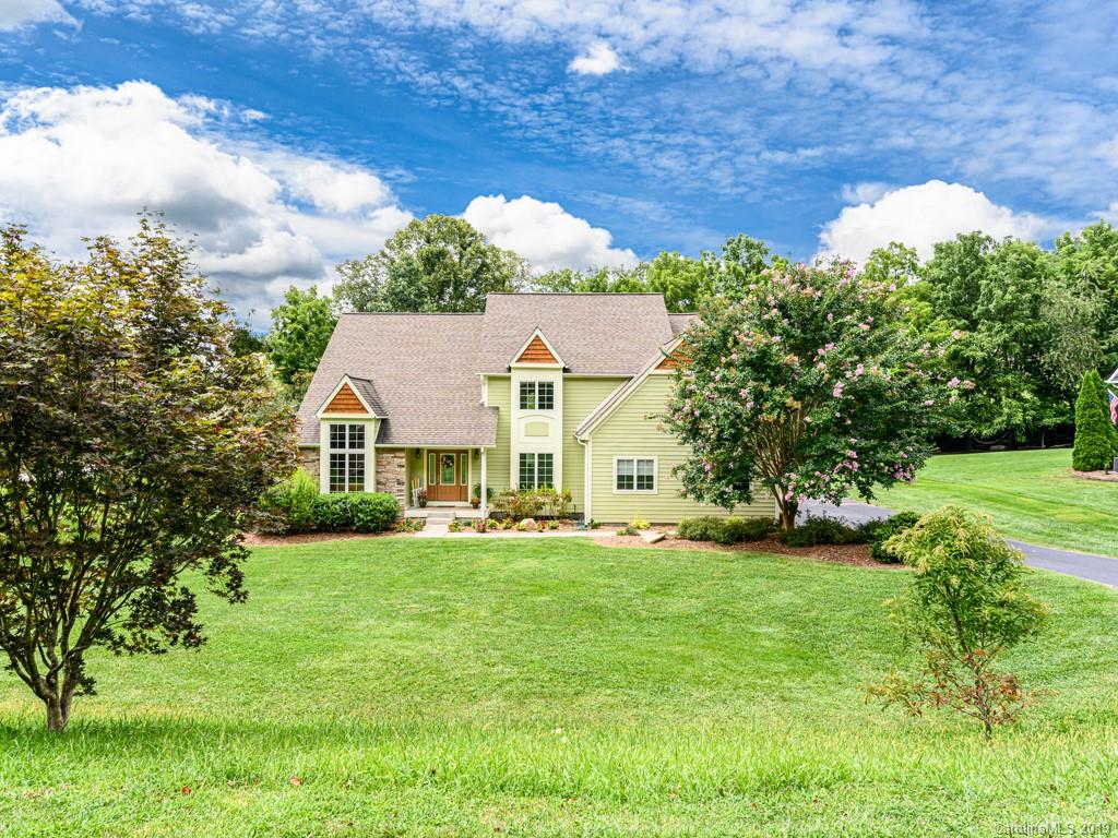 104 Twin Courts Drive Weaverville NC 28787