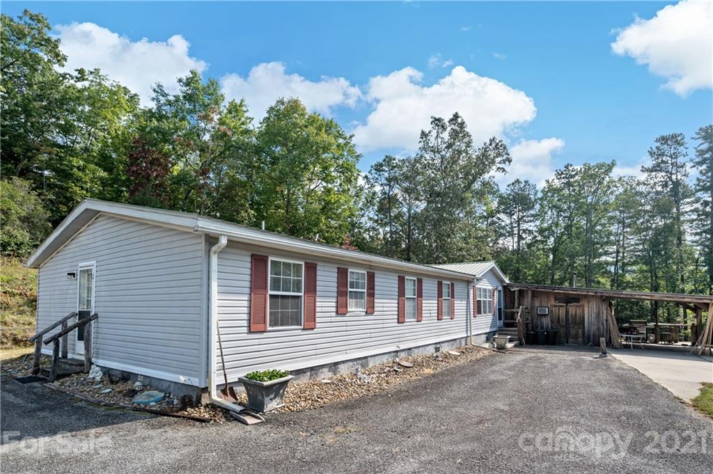 40 Mccall Mountain Road Pisgah Forest NC 28768