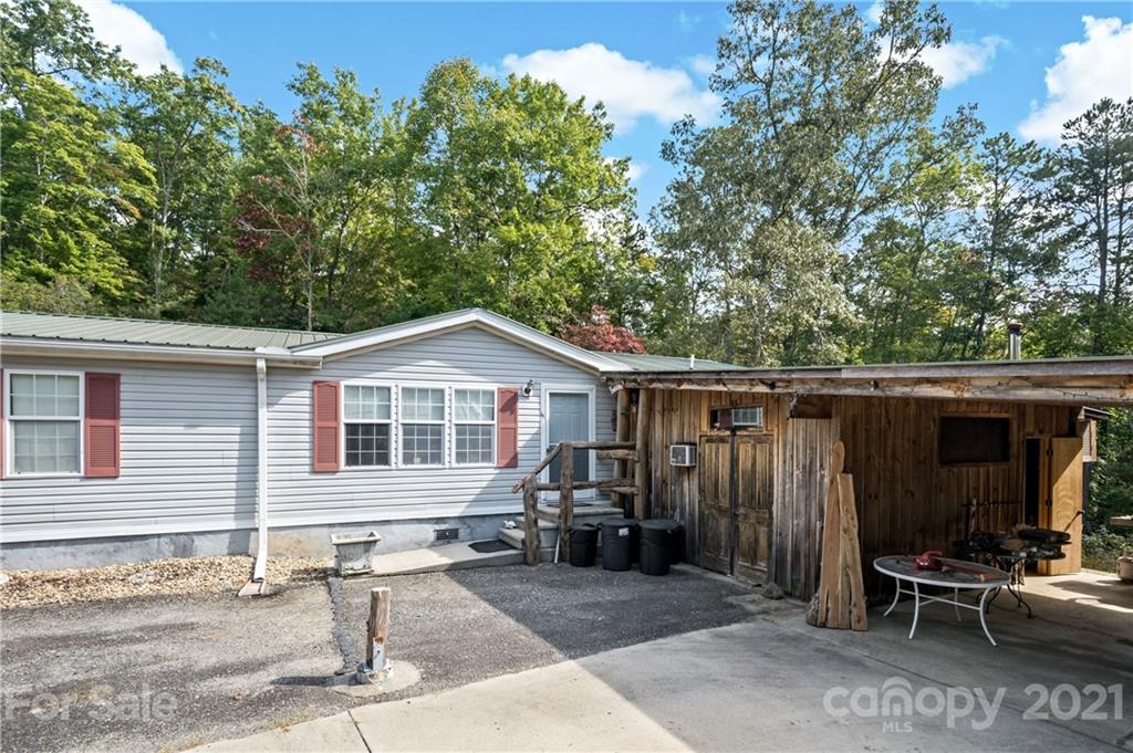 40 Mccall Mountain Road Pisgah Forest NC 28768