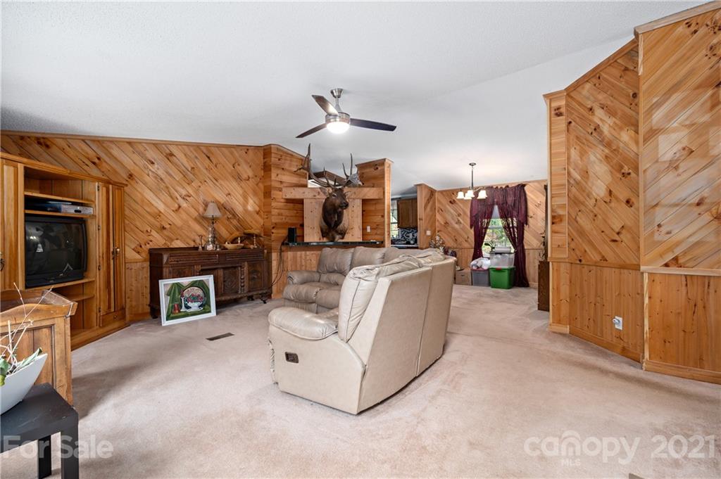 40 Mccall Mountain Road Pisgah Forest NC 28768