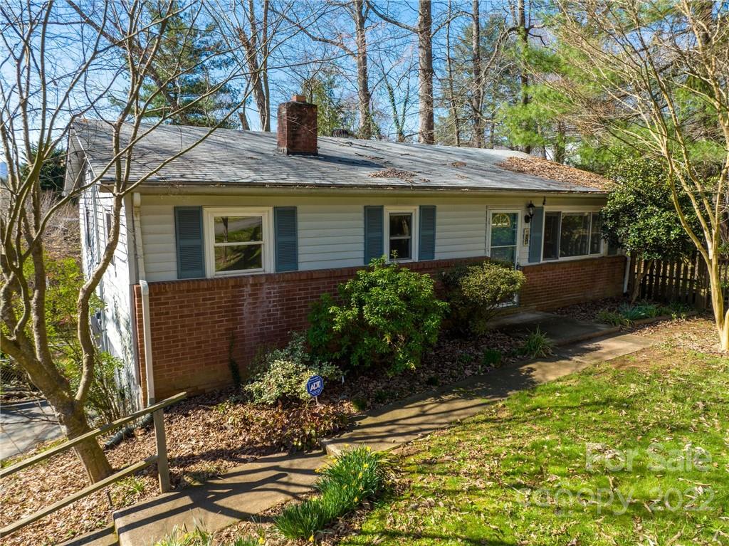 34 Monte Vista Circle Candler NC 28715