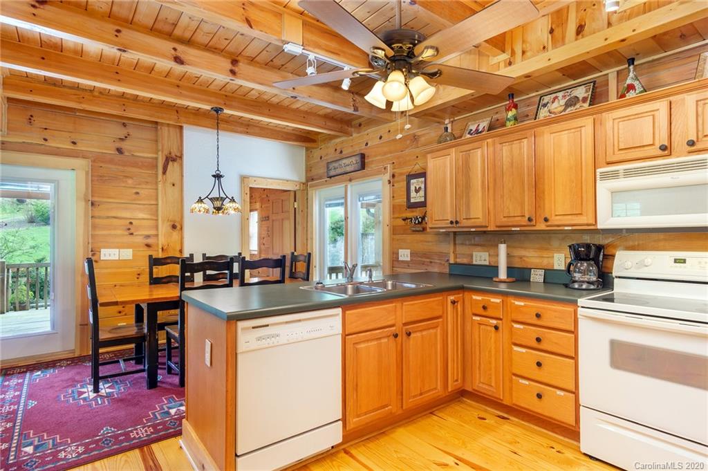 131 Tanner Trail Waynesville NC 28785