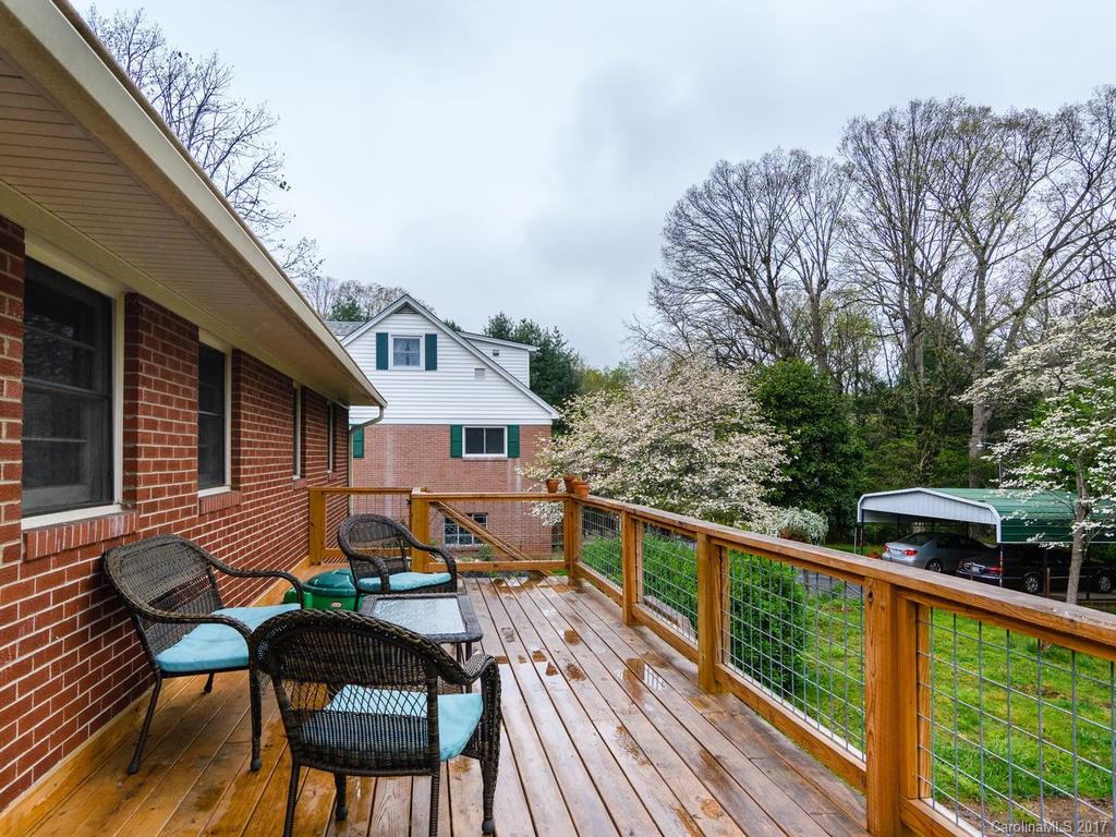 32 Woodgate Road Asheville NC 28806