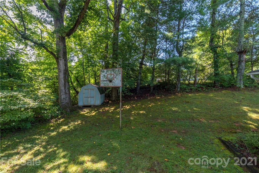 2323 Lackey Town Road Old Fort NC 28762