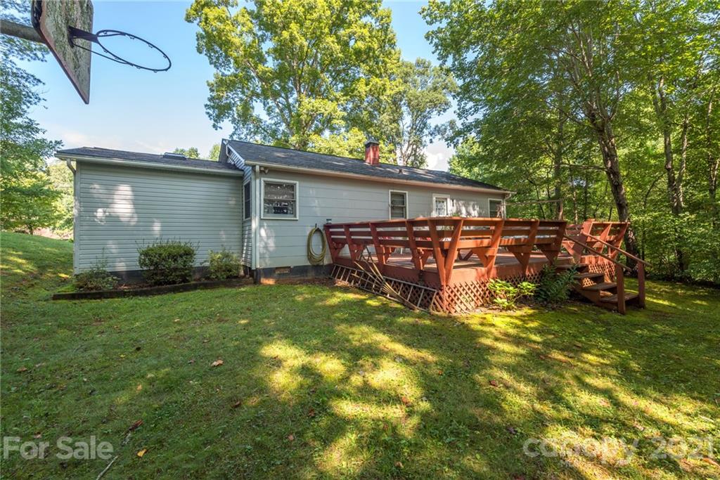 2323 Lackey Town Road Old Fort NC 28762