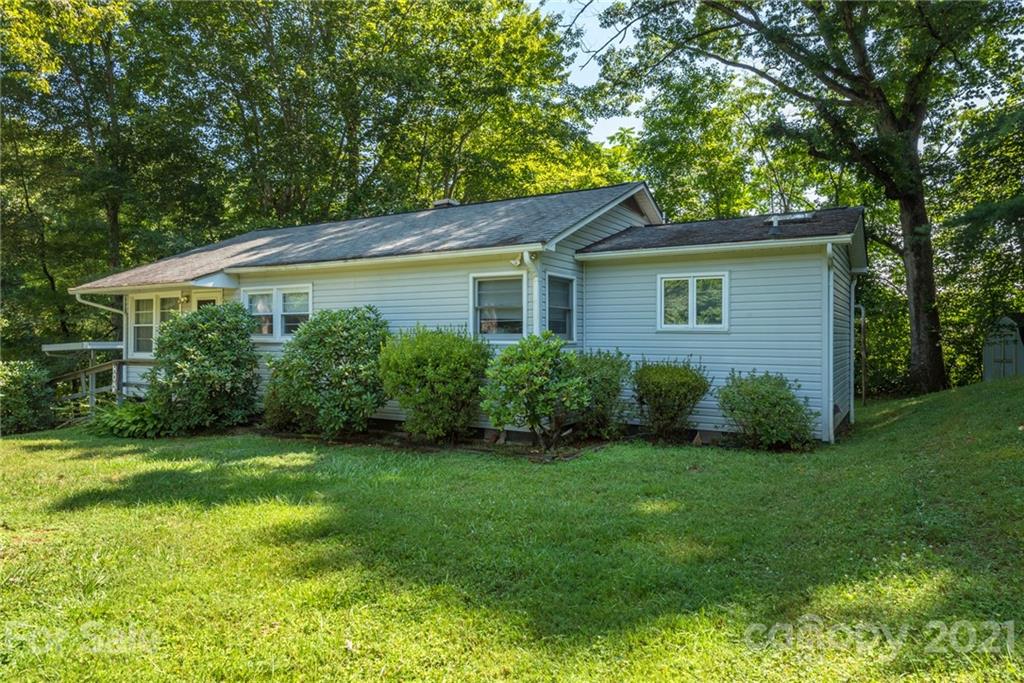 2323 Lackey Town Road Old Fort NC 28762