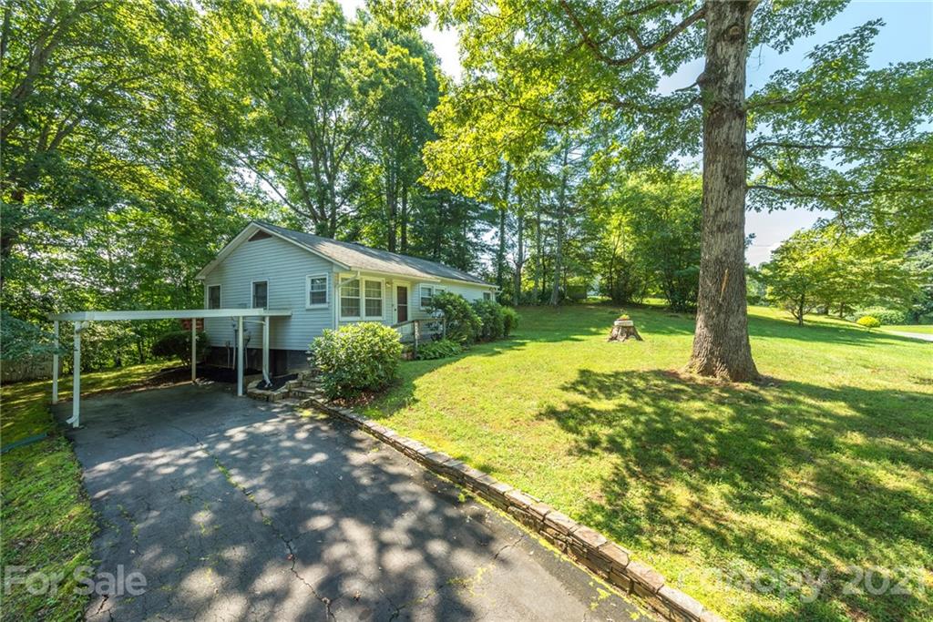 2323 Lackey Town Road Old Fort NC 28762