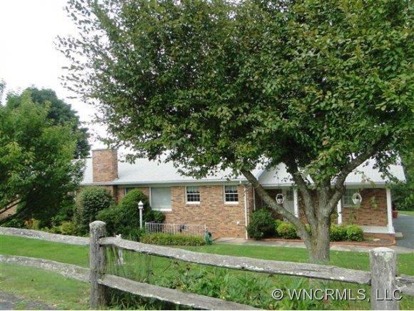 115 Byrd Street Burnsville NC 28714