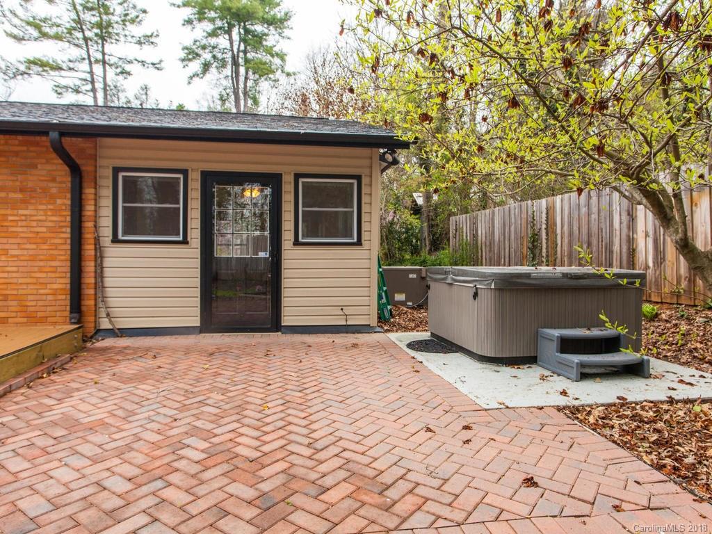 209 Morningside Drive Asheville NC 28806