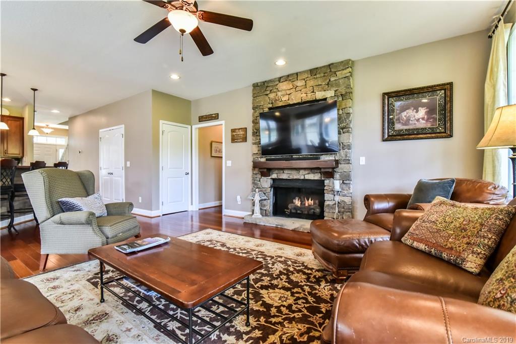 20 Linn Garden Lane Swannanoa NC 28778