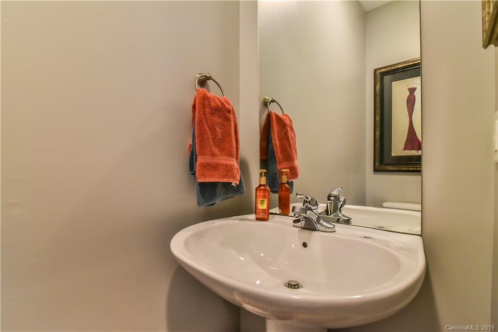20 Linn Garden Lane Swannanoa NC 28778