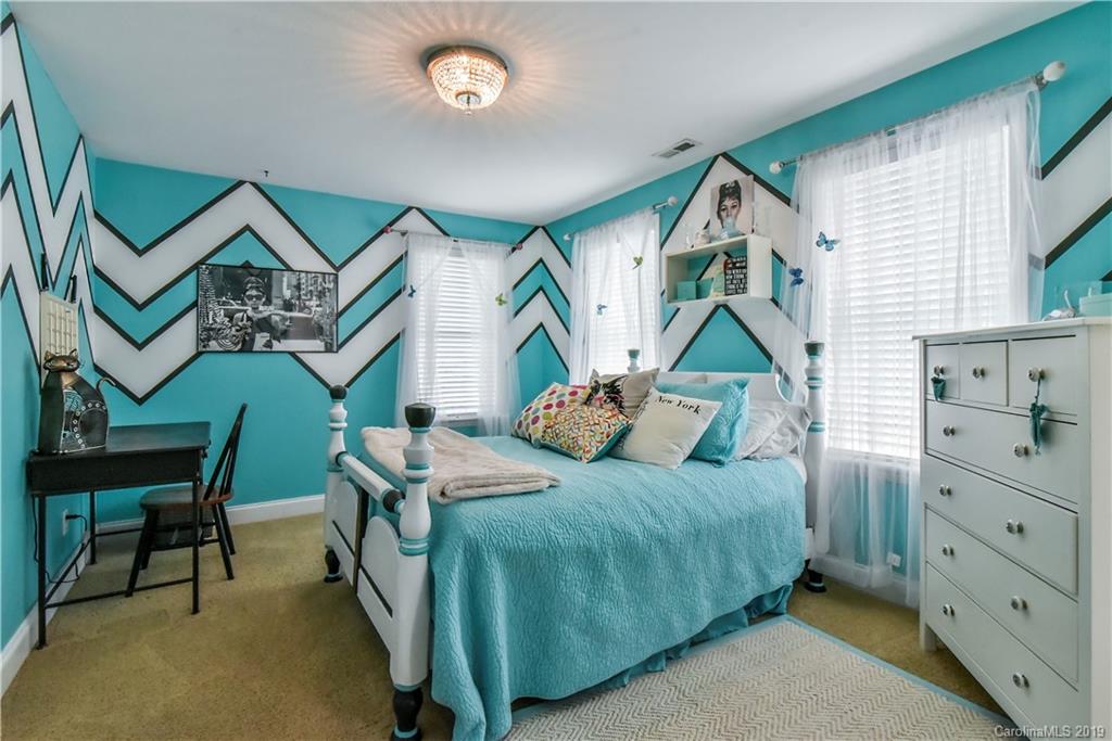 20 Linn Garden Lane Swannanoa NC 28778