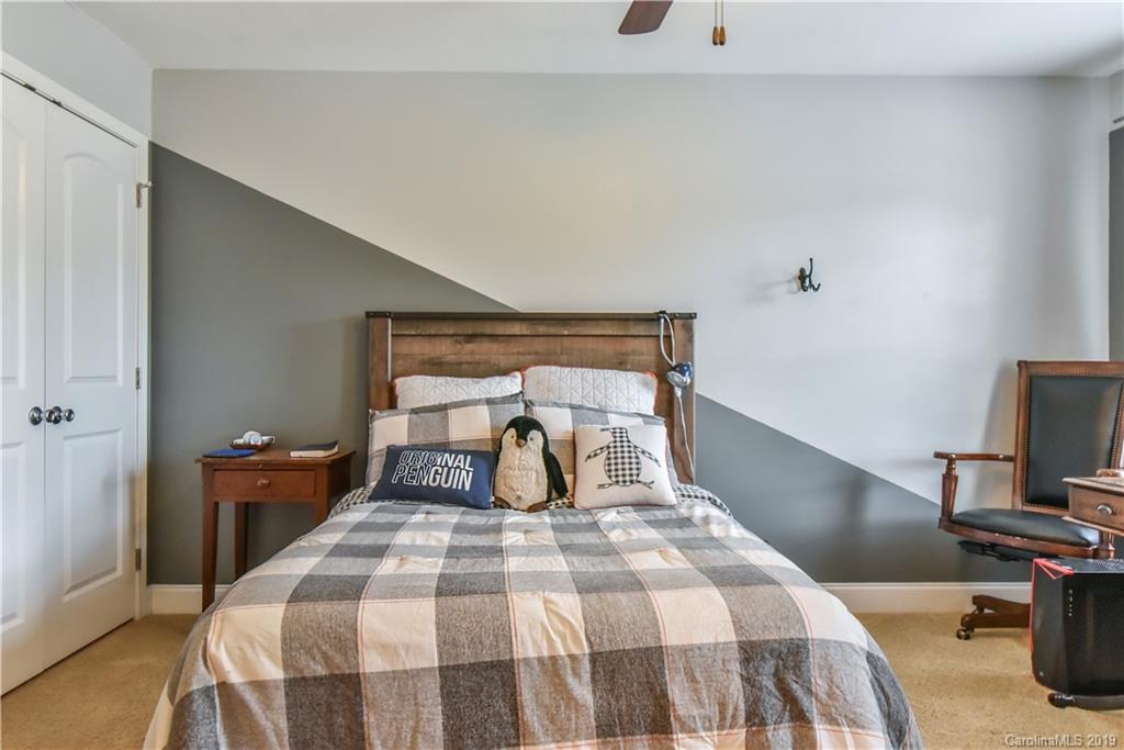 20 Linn Garden Lane Swannanoa NC 28778