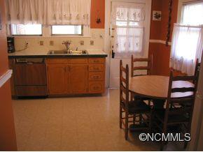 183 Brucemont Circle Asheville NC 28806