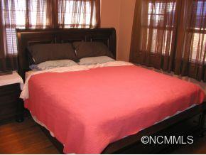 183 Brucemont Circle Asheville NC 28806