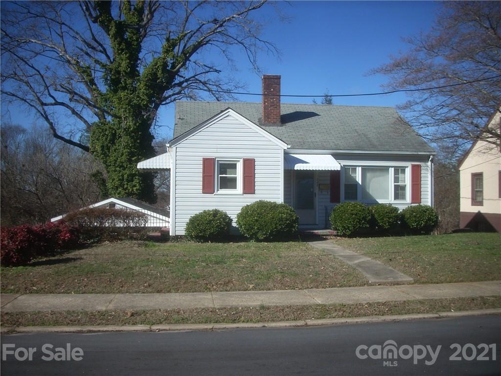 242 7th Street SW Hickory NC 28602