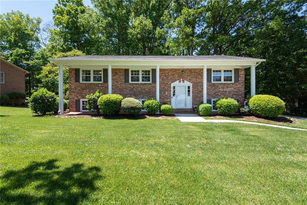 1921 12th Street Ne Hickory NC 28601