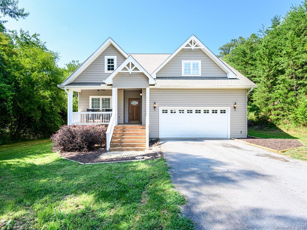 174 S Willow Brook Drive Asheville NC 28806