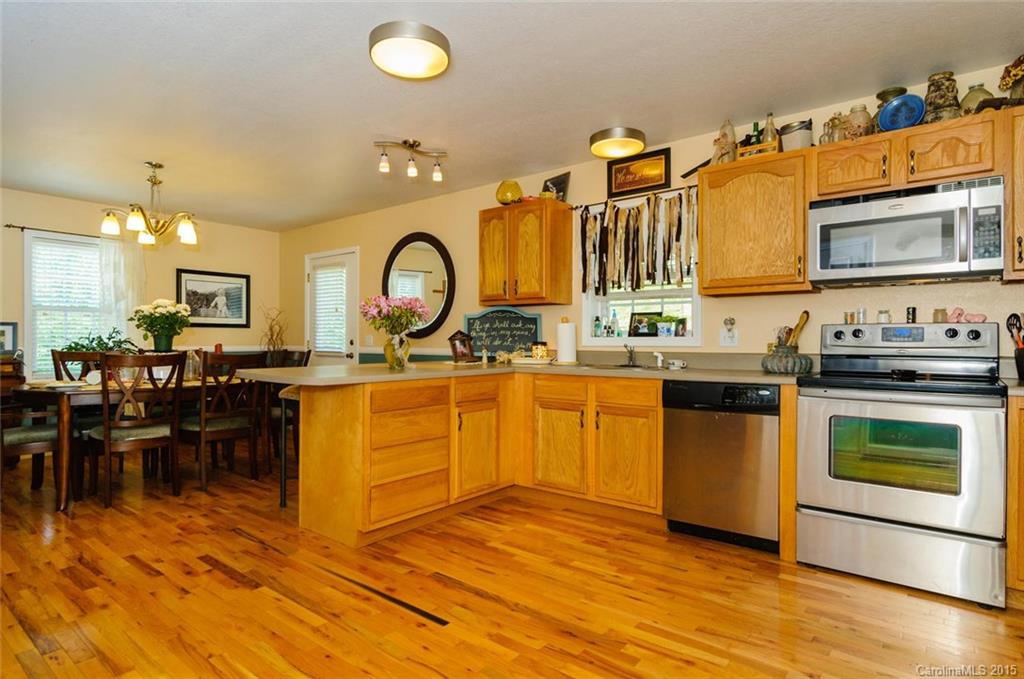 358 Blackberry Ridge Road Burnsville NC 28714