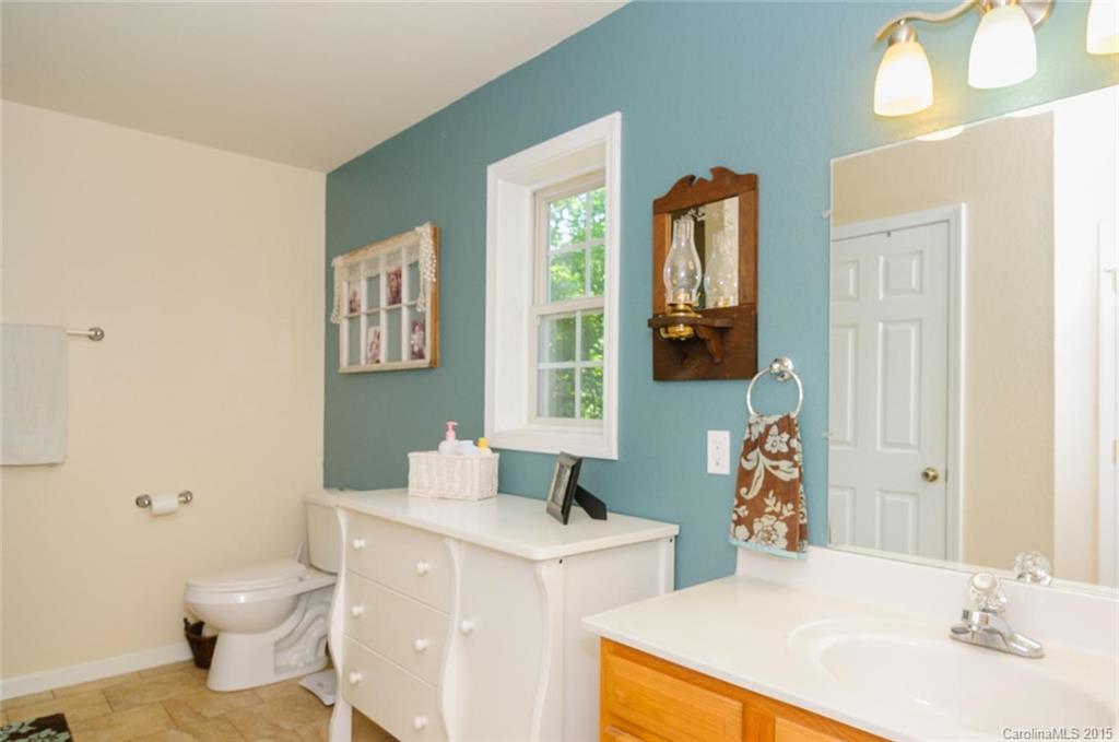 358 Blackberry Ridge Road Burnsville NC 28714