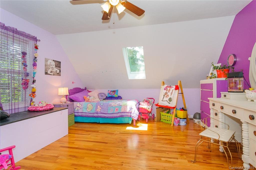 358 Blackberry Ridge Road Burnsville NC 28714