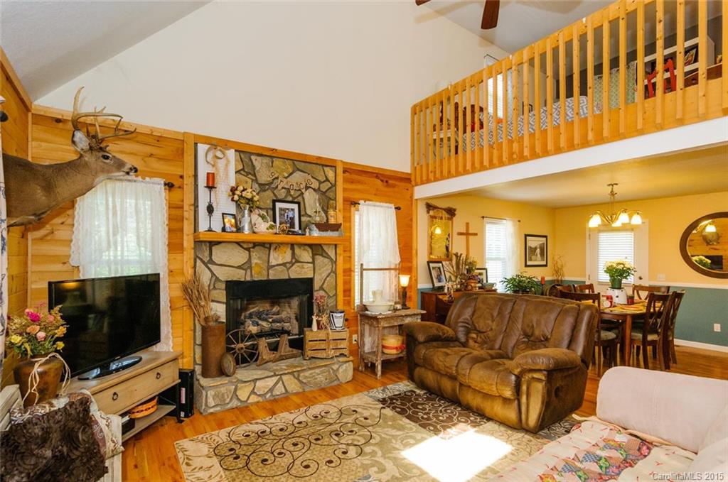 358 Blackberry Ridge Road Burnsville NC 28714