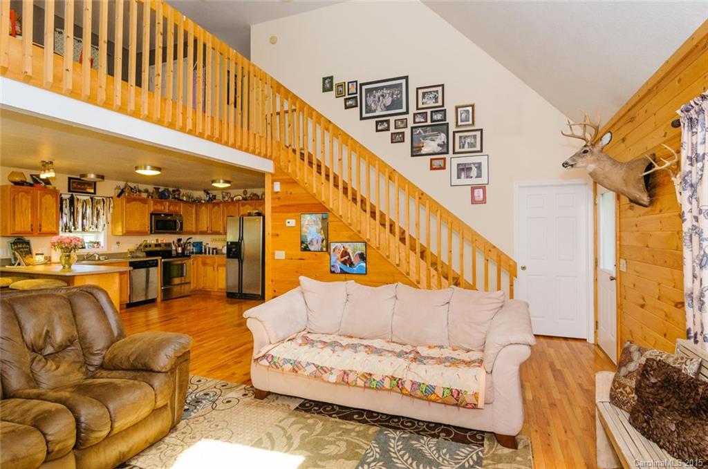 358 Blackberry Ridge Road Burnsville NC 28714