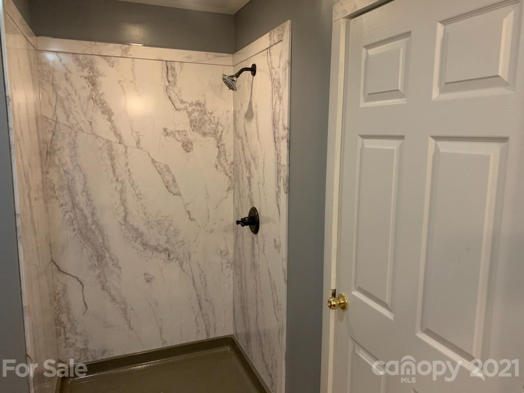 61 Tipperary Drive Asheville NC 28806