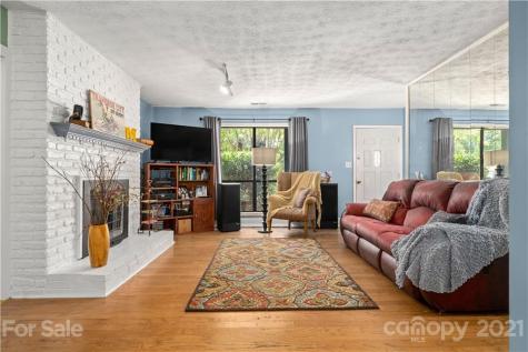 61 Tipperary Drive Asheville NC 28806