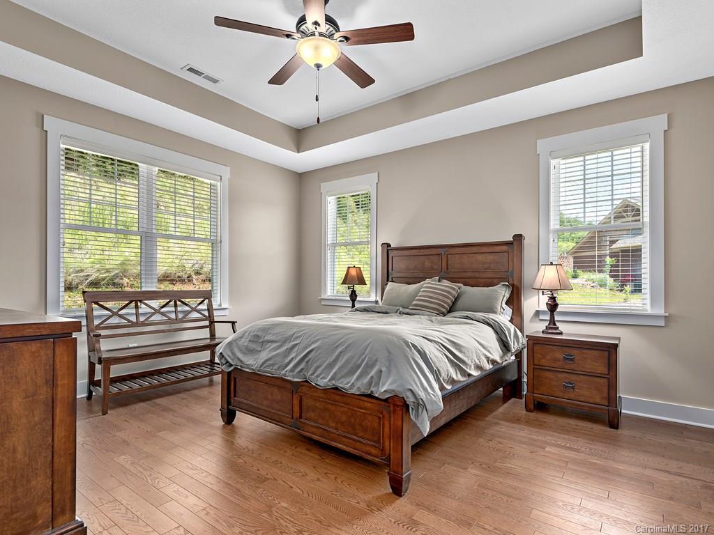 46 Pinebrook Club Drive Asheville NC 28804