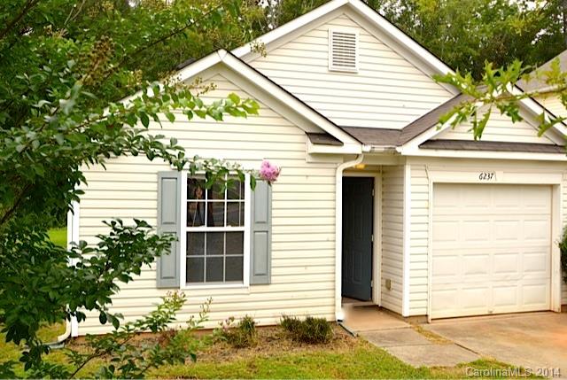 6237 Foster Brook Drive Charlotte NC 28216