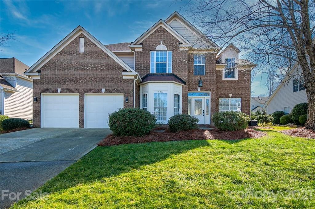 8213 Lynnewood Glen Drive Charlotte NC 28269