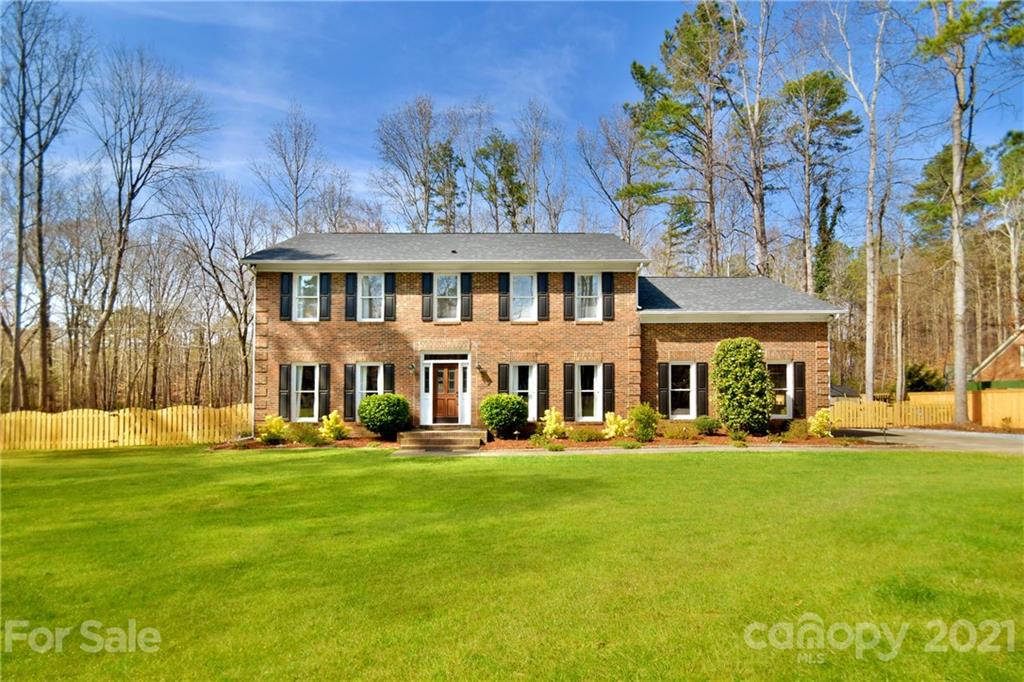 1401 Longleaf Court Matthews NC 28104