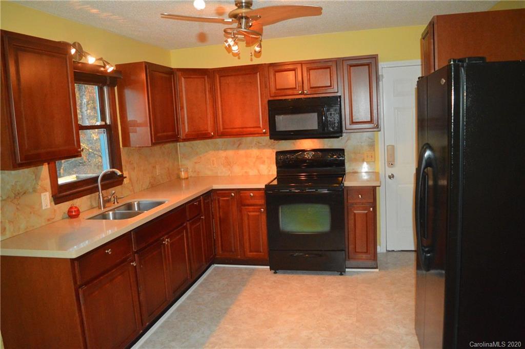 576 Old Wilkesboro Road Taylorsville NC 28681