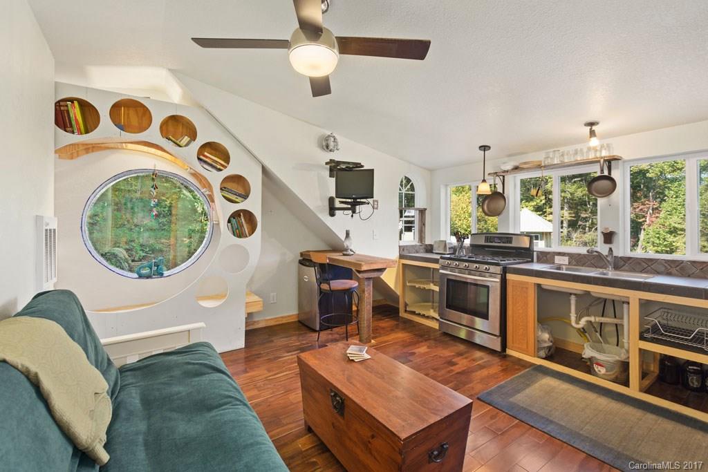 125 Watch Knob Lane Swannanoa NC 28778