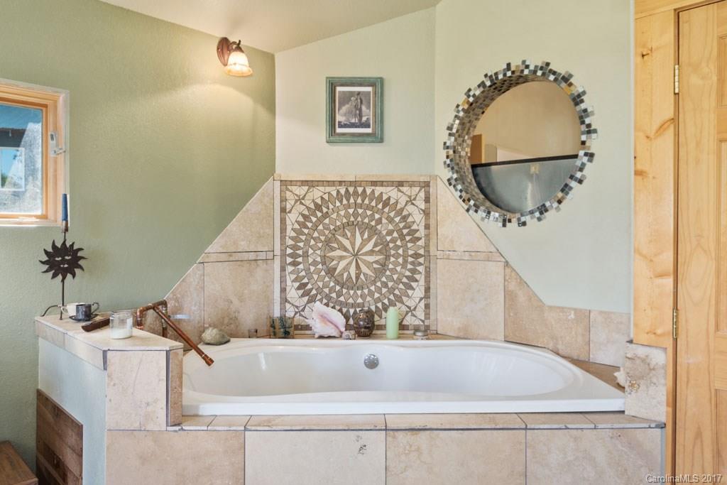 125 Watch Knob Lane Swannanoa NC 28778