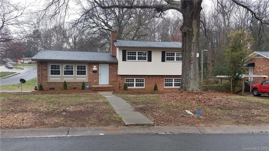 1401 Vancouver Drive Charlotte NC 28213